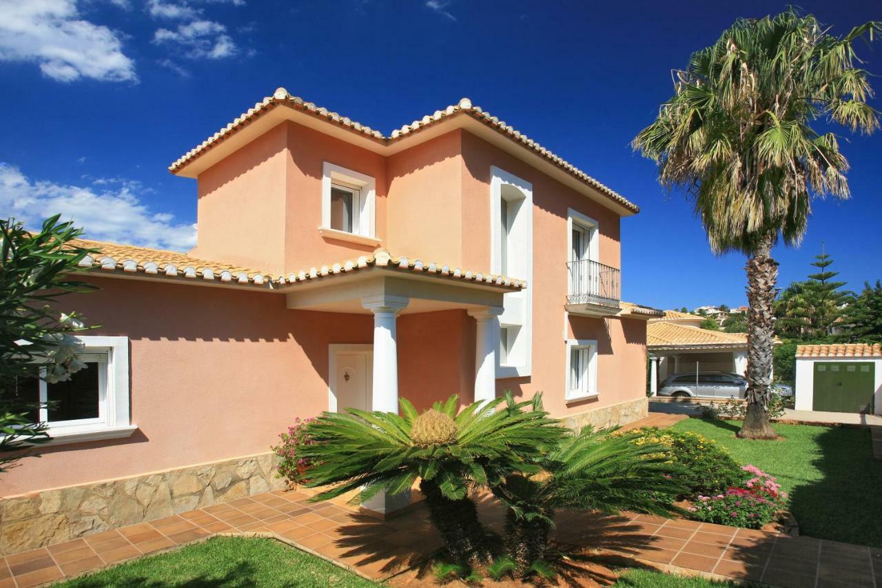 Villa Cuatro Soles By Family Homes دينايا المظهر الخارجي الصورة